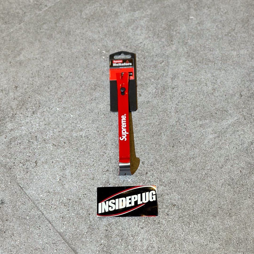 Supreme FW26 Hultafors Tools Mini Pry Bar (Category: Vintage Collectibles) located in Quezon City. Submitted by inside_plug (Listing ID 1468730496, Image 3). Description: For Sale Supreme FW26 Hultafors Mini Pry Bar Red Brandnew Dm us to purchase.