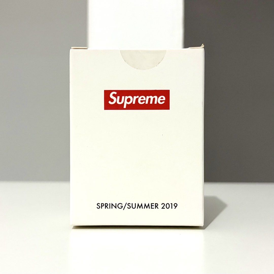 Supreme Shower Cap (Category: Designer & Blind Box Toys) located in Santa Rosa. Submitted by shikaricollectibles (Listing ID 1468728256, Image 2). Description: Supreme Shower Cap ₱350 each, Multiple stocks available.