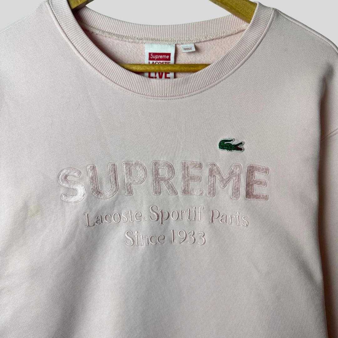 SUPREME x LACOSTE CREWNECK (Category: Luxury Apparel) located in La Trinidad. Submitted by suave.arc (Listing ID 1468854052, Image 2). Description: SUPREME x LACOSTE CREWNECK EXCELLENT CONDITION NEEDS WASH SIZE: M ( 20x26.5 ) LOCATION: BAGUIO CITY / LA TRINIDAD SHIPPING via JNT.