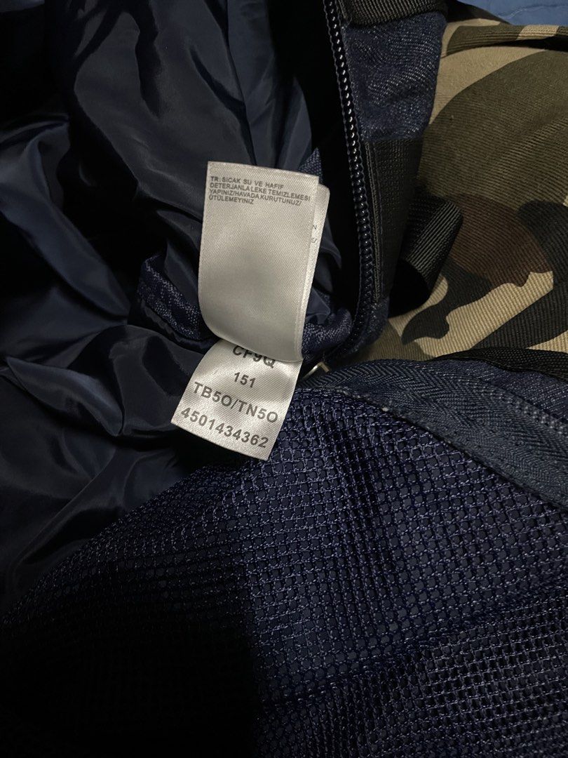 Supreme x The North Face Denim Backpack Windstopper (Category: Backpacks) located in Manila. Submitted by chawmichael (Listing ID 1468879132, Image 3). Description: - Authentic Supreme x The North Face collaboration backpack - Eye-catching blue denim material with Windstopper technology - Bold white logo branding on the front and straps - Iconic red Supreme box logo label stitched on the side - Equipped with multiple straps, handles, and spacious