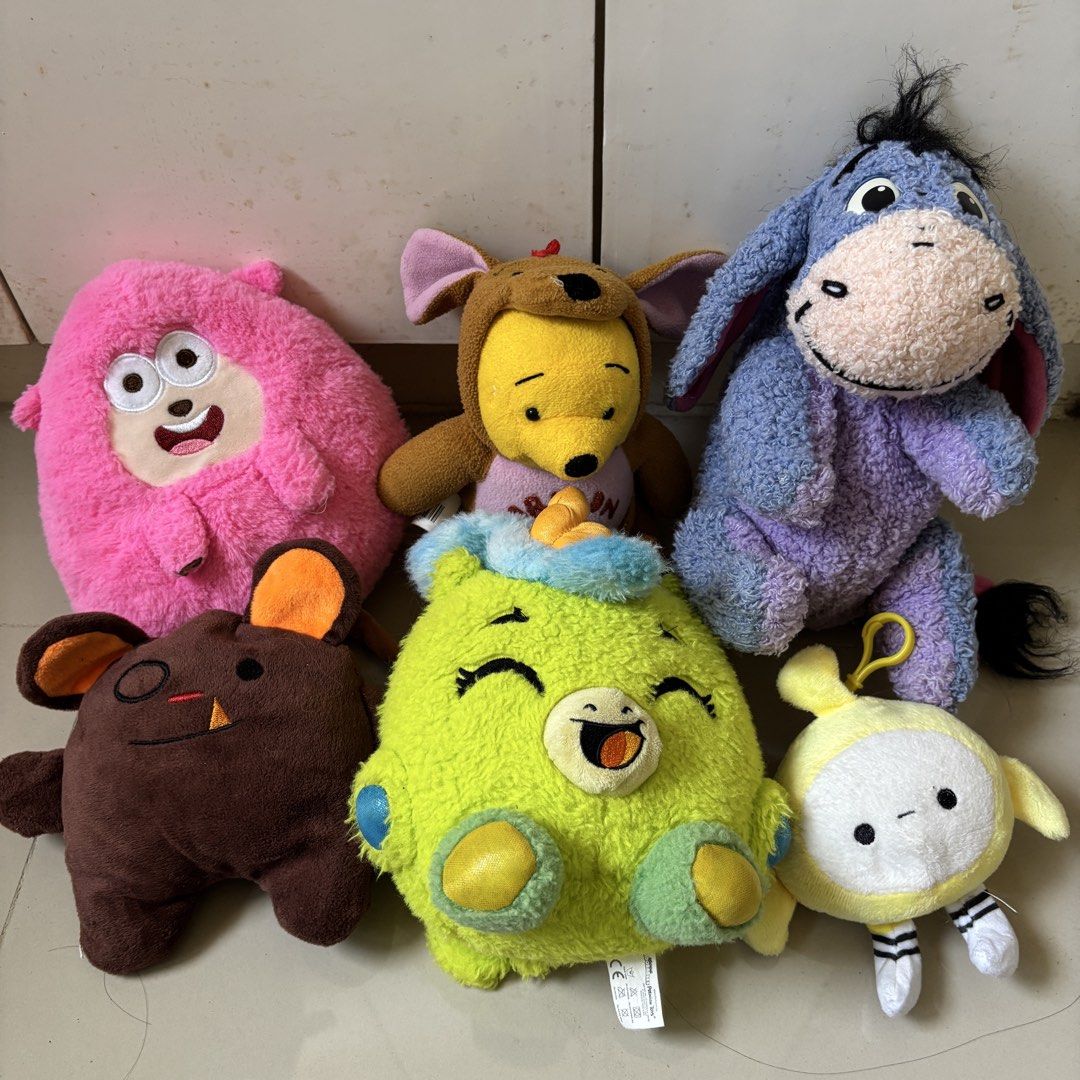 take all 600 (Category: Plushies & Soft Toys) located in Manila. Submitted by lavieelle (Listing ID 1468837013, Image 3). Description: - take all plushies for 600 pesos - branded, bought in sm store & landmark - best for gift giving this holiday season - consists of small to medium sized plushies - 26 pcs assorted designs - rfs: decluttering.