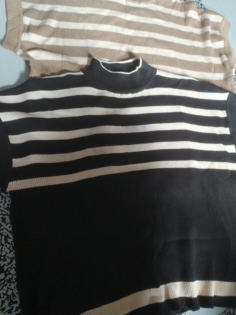 Take all blouses (Category: Blouses) located in Manila. Submitted by timtam04 (Listing ID 1468716983, Image 2). Description: .