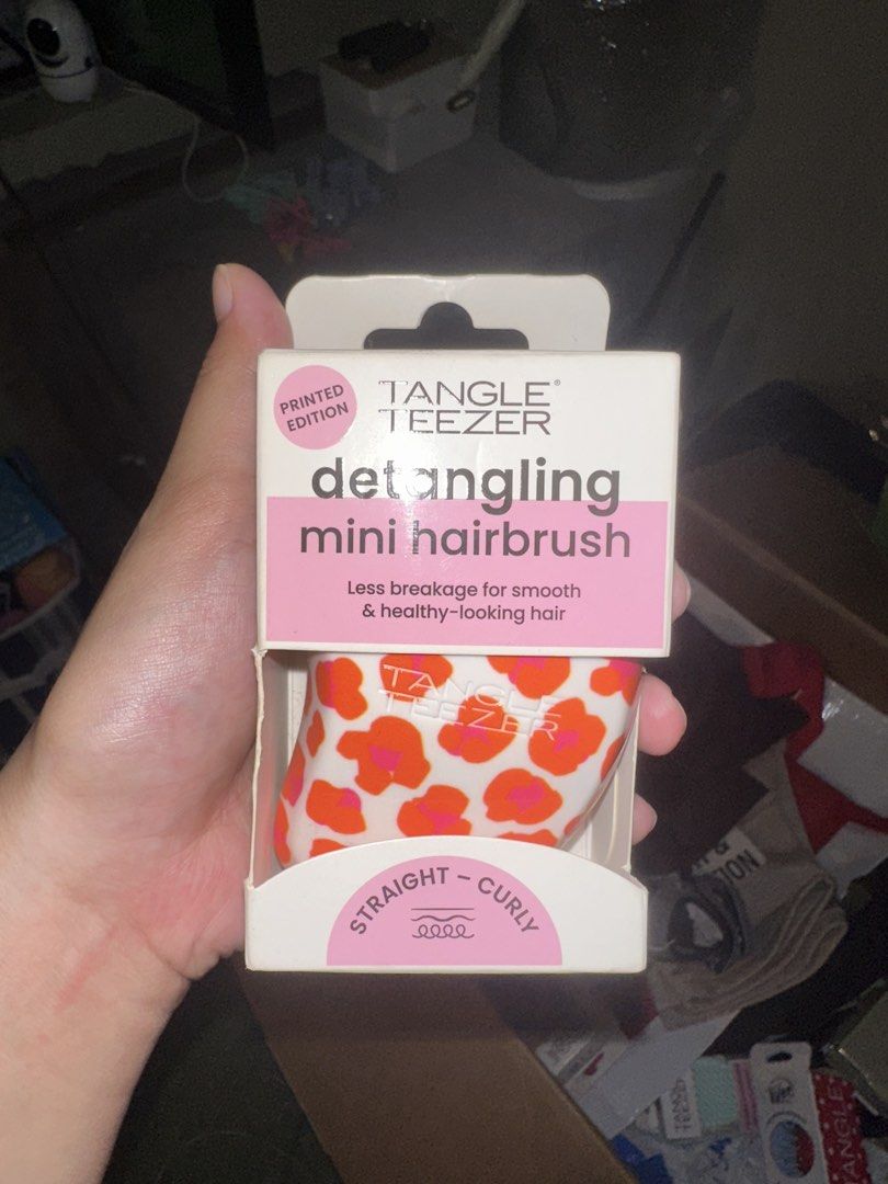 Tangle Teezer mini hairbrush - printed edition (Category: Hair) located in Pasig City. Submitted by thesipsnapofficial (Listing ID 1468829347, Image 1). Description: .