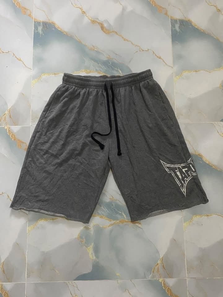 Tap Out (Category: Shorts) located in Bulacan. Submitted by yddadoc (Listing ID 1468879879, Image 2). Description: 31.5 up to 43 waist 22.5 length 12.5 leg opening.
