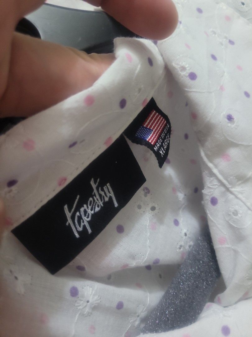 Tapestry US Eyelet. As new (Category: Blouses) located in Los Banos. Submitted by lopecruz (Listing ID 1468833057, Image 3). Description: 22"armpit laid flat 24"length like new condition,no kupas L to XL.