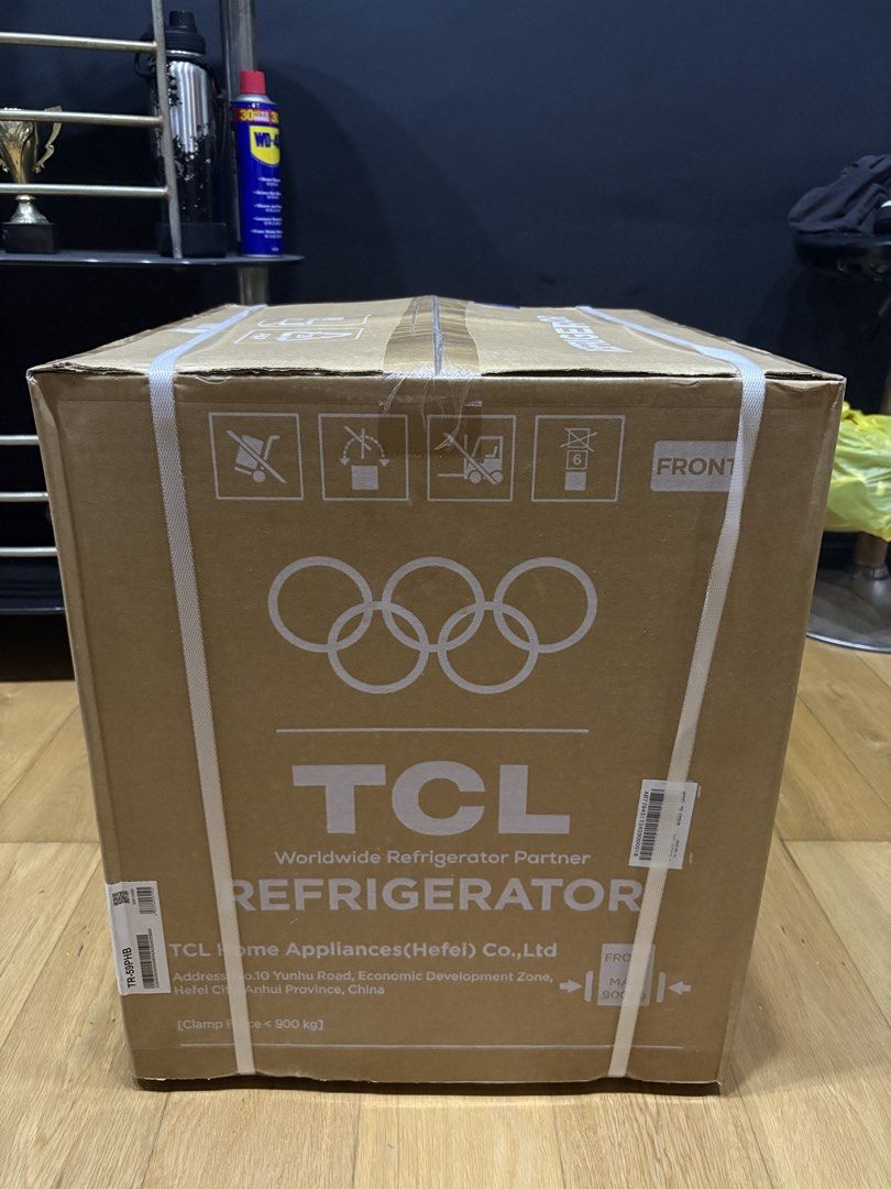 TCL TR-59PHB Mini Refrigerator (BLACK) (Category: Refrigerators and Freezers) located in Manila. Submitted by engr.lee (Listing ID 1468850458, Image 3). Description: Selling a compact TCL Single Door Mini Refrigerator (Model: TR-59PHB). Perfect for bedrooms, dorm rooms, offices, or personal studio spaces! Brand new, unused, and still in its original packaging. Key Specifications: • Model: TR-59PHB • Color: Black • Gross Volume: 49 Liters / 1.7 cu
