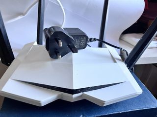 NEC Speed Wi-Fi 5G X11 Mobile Router, 電腦＆科技, 電腦周邊及配件, Wifi及上網相關產品 ...