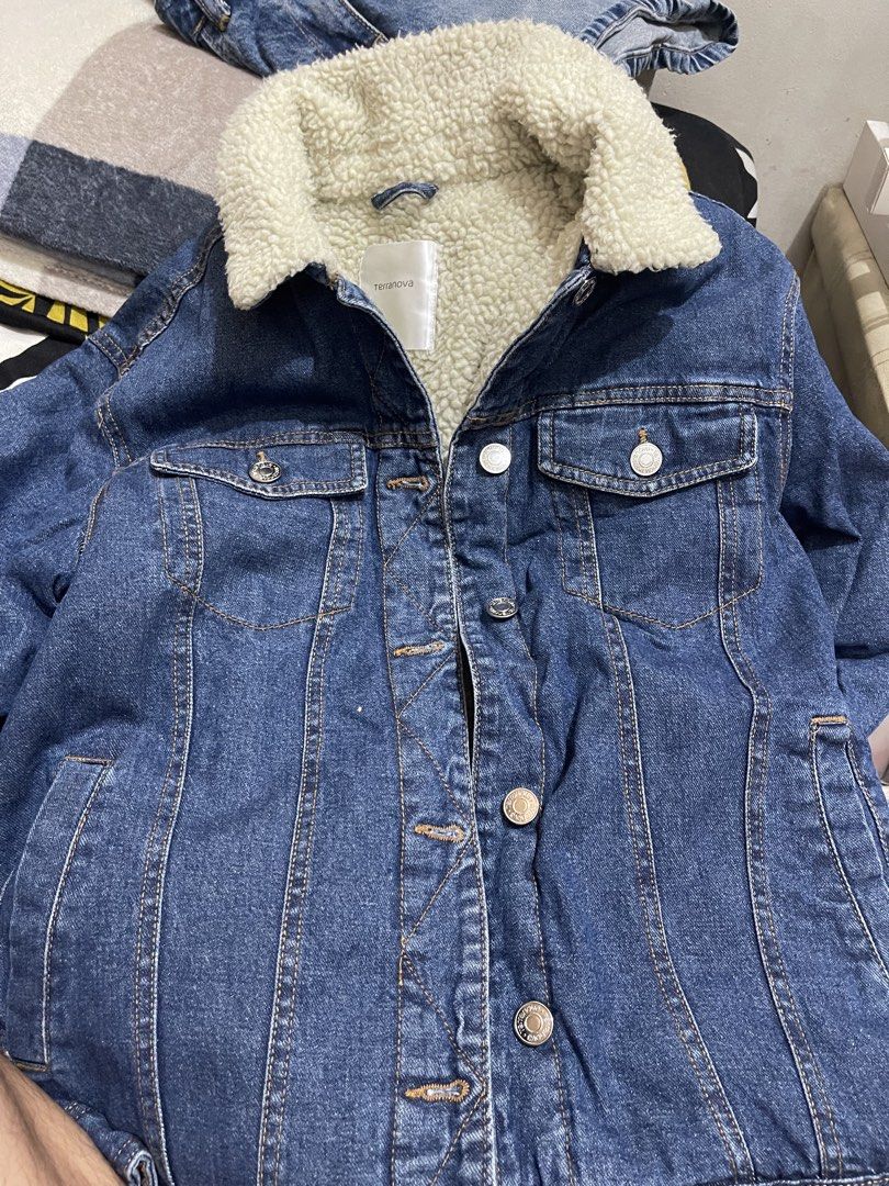 Terranova Denim Jacket with Sherpa Collar (Category: Coats, Jackets and Outerwear) located in Manila. Submitted by eunicemarzan (Listing ID 1468849098, Image 3). Description: Used once!! Size: XS (fits S).
