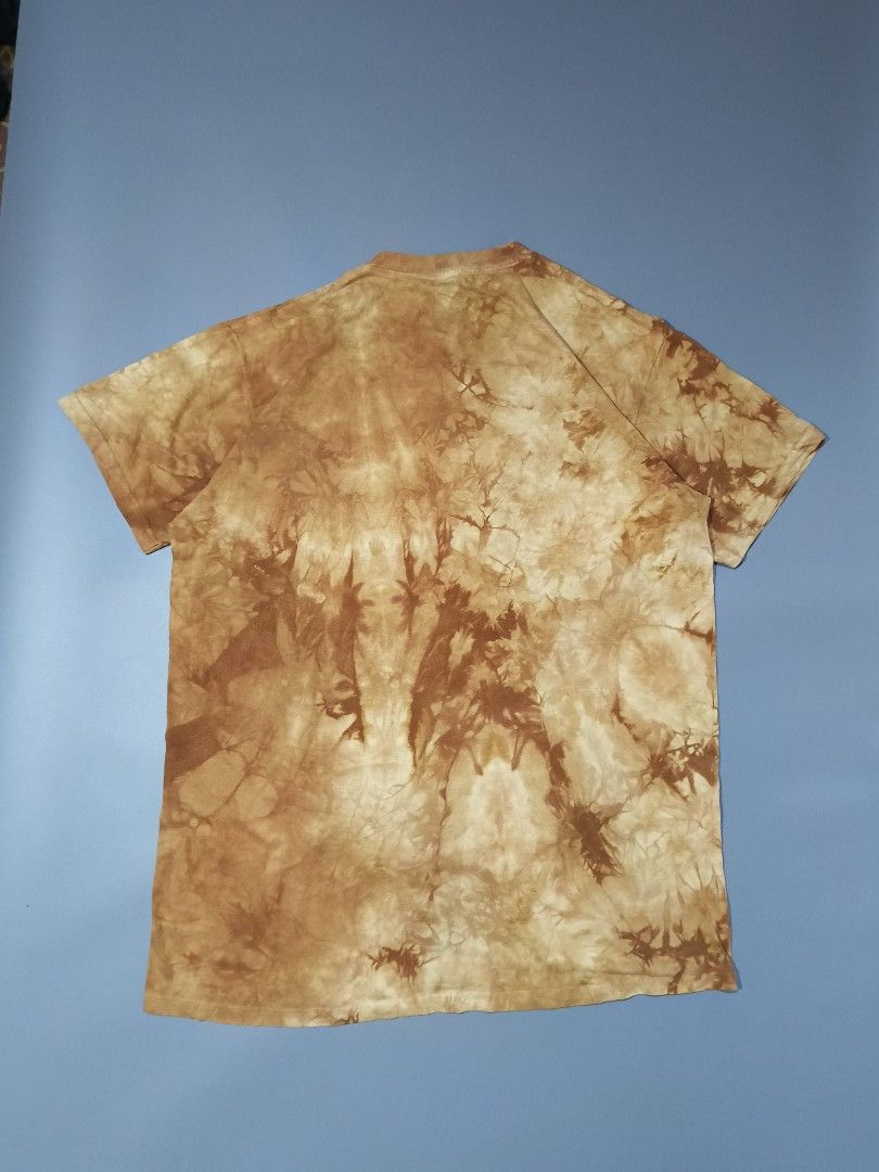 THE MOUNTAIN LION DESIGN TSHIRT DATED ©2001 (Category: Tshirts & Polo Shirts ) located in Cebu City. Submitted by kramarklegitseller_2022 (Listing ID 1468808585, Image 3). Description: THE MOUNTAIN LION DESIGN LARGE BUT FITS TO XL WIDTH "23 LENGTH "30 AS NEW CONDITION 10/10 COLORATE NO ISSUE NEED WASH 950 + SF CEBU LOCATION 📍 CAN SHIP NATIONWIDE 🚢🛫.