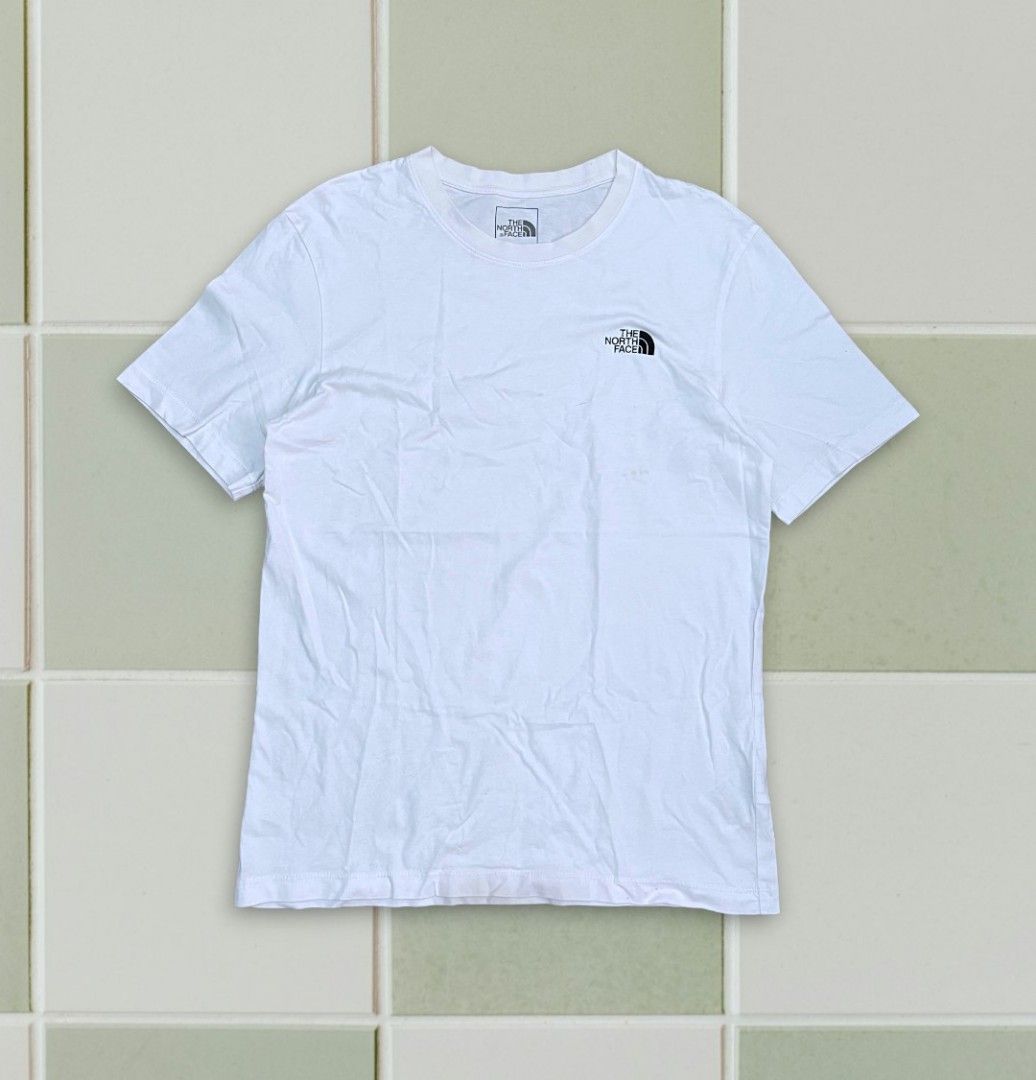 The North Face (Category: Tshirts & Polo Shirts ) located in Tayabas. Submitted by sickfinds (Listing ID 1468802703, Image 1). Description: The North Face Medium Excellent Condition.