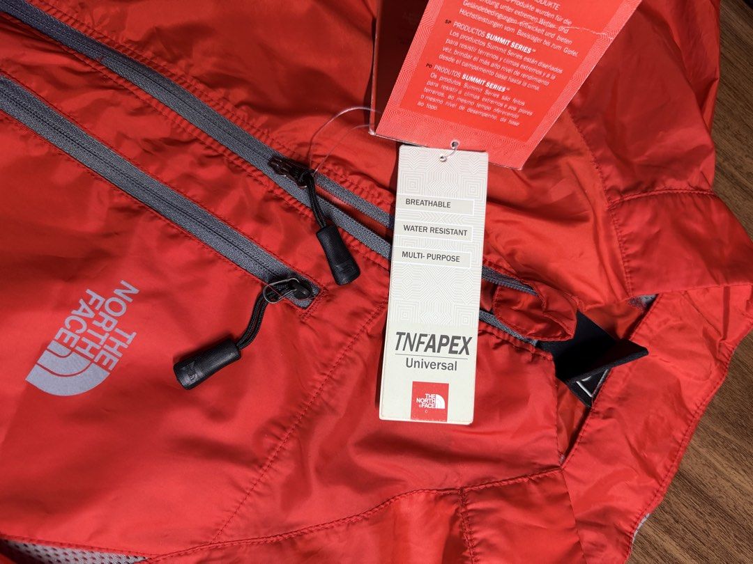 The North Face Summit Series TNFAPEX Universal Jacket (Category: Coats, Jackets and Outerwear) located in San Rafael. Submitted by jeremybelza (Listing ID 1468927213, Image 3). Description: The North face summit series Large -XL | L28 W23 Brand new with tag No flaws 650 .