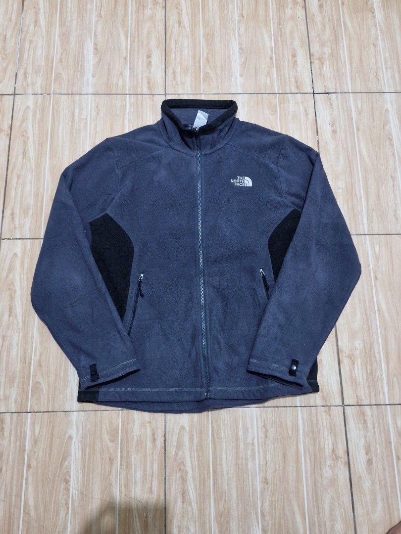 The NorthFace jacket (Category: Coats, Jackets and Outerwear) located in Antipolo. Submitted by kentoy6666 (Listing ID 1468901587, Image 1). Description: .