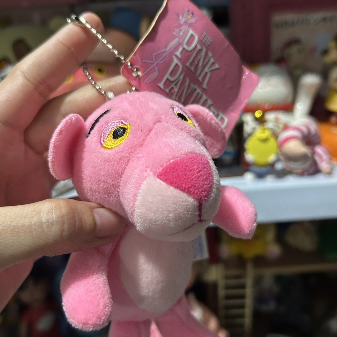 The Pink Panther Plush Charm (Category: Plushies & Soft Toys) located in Quezon City. Submitted by kitsune.treasures (Listing ID 1468835460, Image 2). Description: *First to pay policy! *1 day reservation only. Failure to pay on time, auto cancel. 📍Quezon City * MOD: J&T | Lalamove * MOP: GCASH | BPI 📦ON HAND AND READY TO SHIP! CONDITION: WHAT YOU SEE IS WHAT YOU GET. Dimensions: Kindly check the photos for the actual measurements. Please check