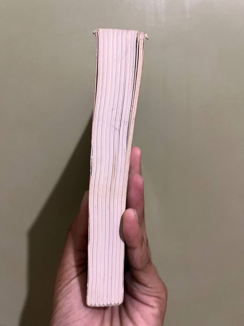 Thomas Bartram - A Day Of Grace (Category: Storybooks) located in Carmen. Submitted by grei.librongbaligya. (Listing ID 1468883920, Image 3). Description: Thomas Bartram - A Day Of Grace Show minor corner creasing. Moderate paper tanning..