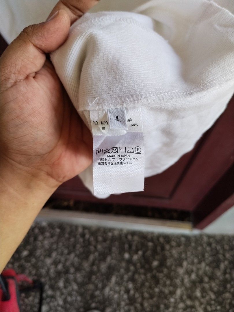 Thome browne (Category: Announcements) located in Caloocan City. Submitted by lux.05 (Listing ID 1468717342, Image 3). Description: good as new no issue authentic size large.