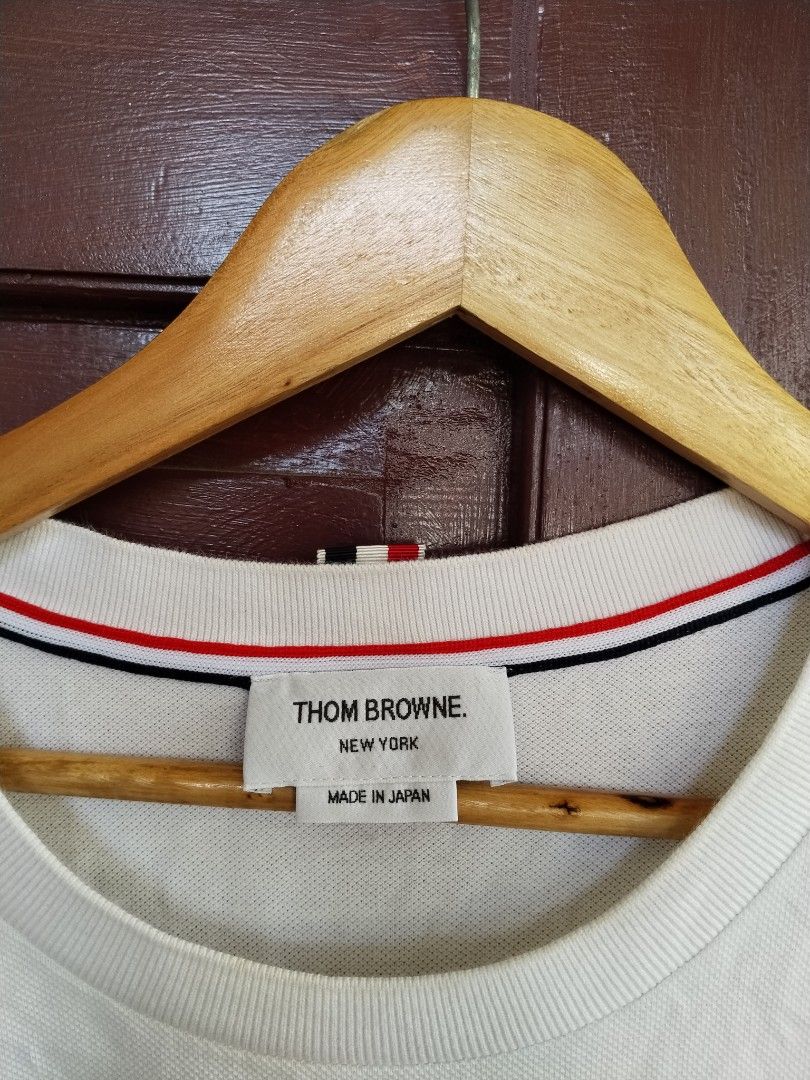 Thome browne (Category: Announcements) located in Caloocan City. Submitted by lux.05 (Listing ID 1468717342, Image 2). Description: good as new no issue authentic size large.