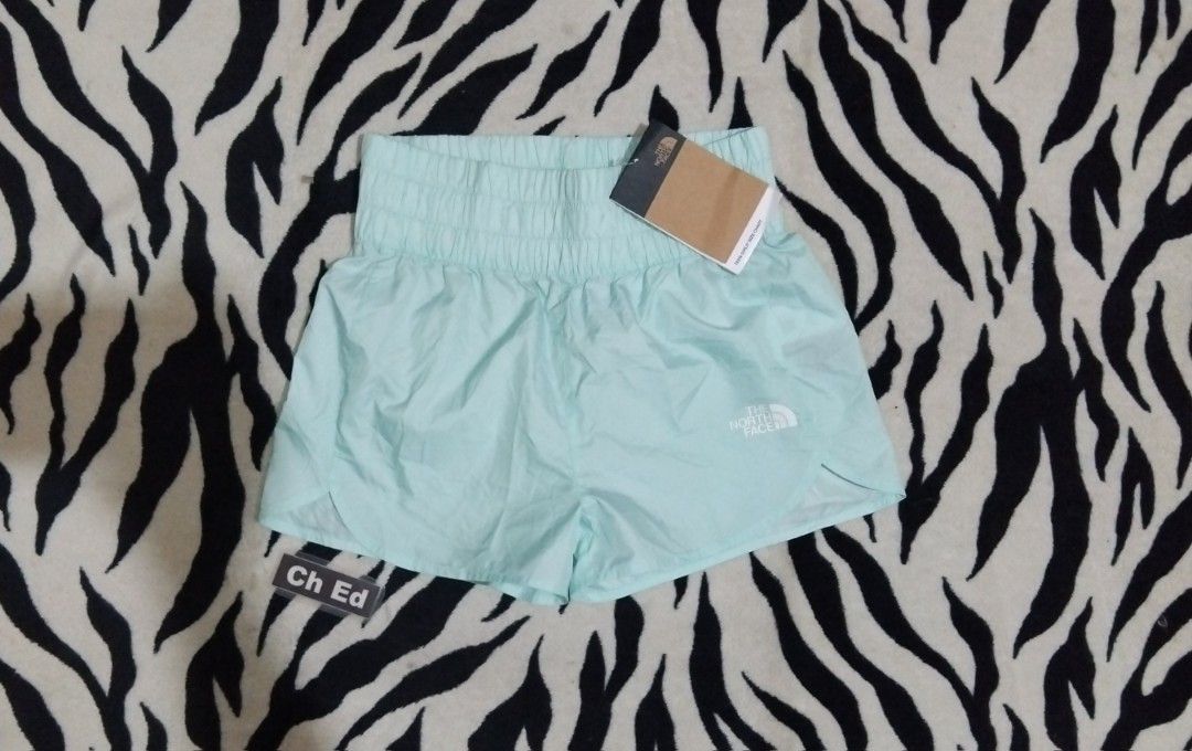 Tnf Brandnew With Hangtag (Category: Shorts) located in Davao. Submitted by chedrick1026 (Listing ID 1468771618, Image 3). Description: The North Face Nylon Short Brandnew With Hang Tag Size Medium Waistline 24 Stretch Ug To 30 Brandnew Condition No Issue Legit💯 Pm/Loc Davao City.