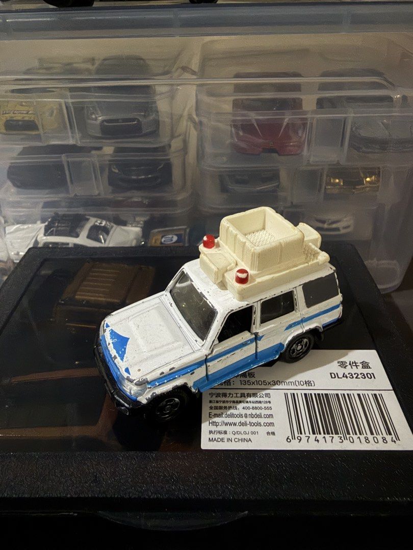 Tomica LC70 (Category: Vehicle & Diecast Models) located in Manila. Submitted by stealss (Listing ID 1468841040, Image 1). Description: Visible dirt and paint chips Hard to find.