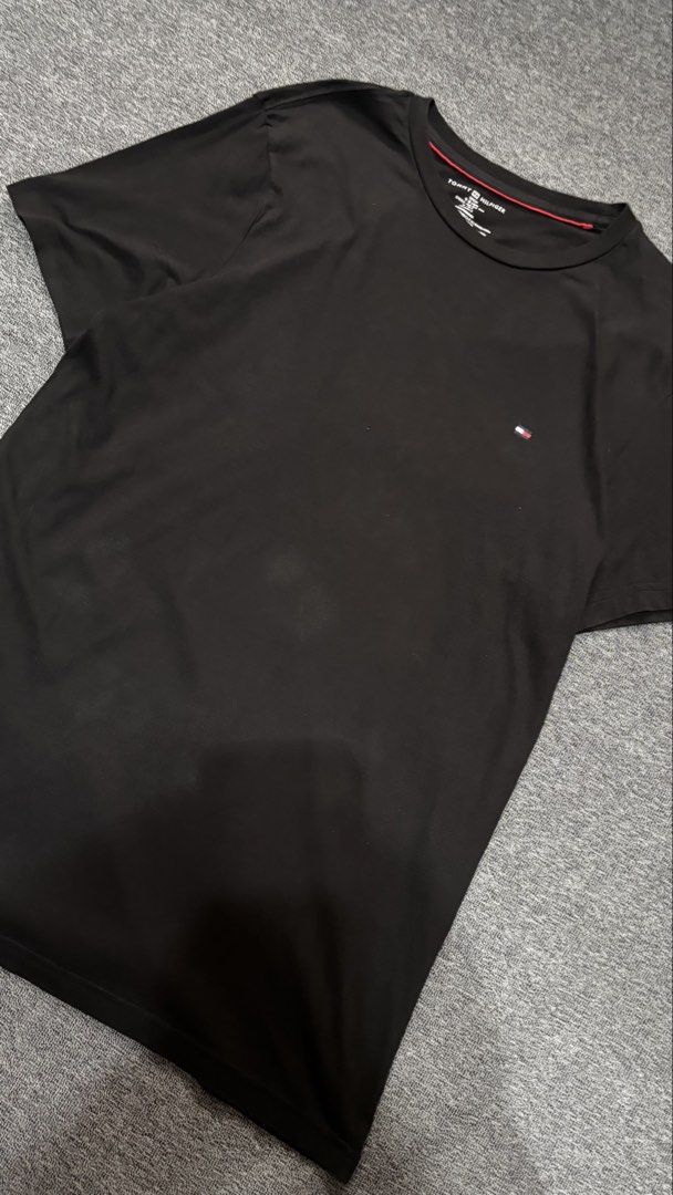 TOMMY HILFIGER (Category: Formal Shirts) located in Silang. Submitted by aljones64 (Listing ID 1468774767, Image 2). Description: .