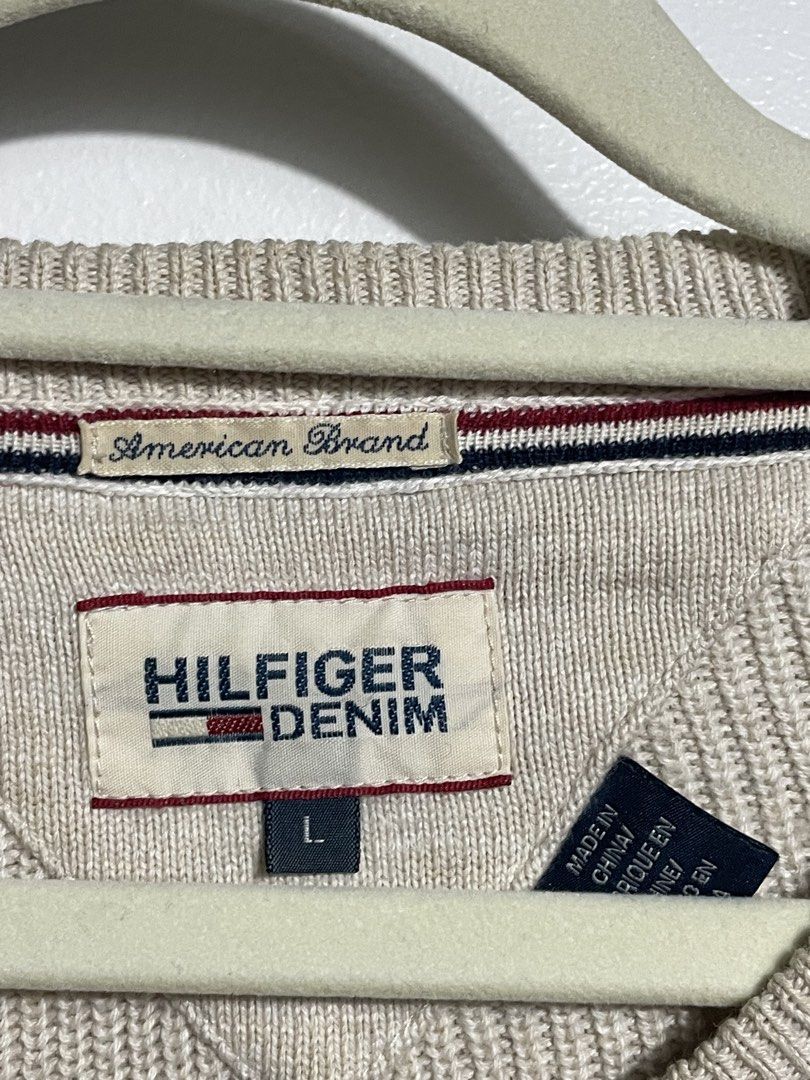 Tommy Hilfiger Denim Sweater (Category: Coats, Jackets and Outerwear) located in Rizal. Submitted by akoheats (Listing ID 1468877250, Image 2). Description: Fair Condition ✨ Issue:Stains! Size: L 23” pit to pit 29” length 📌 Accepts layaway (up to 15 days) ❗️Check item carefully before purchasing ❗️No returns or exchanges after purchase.