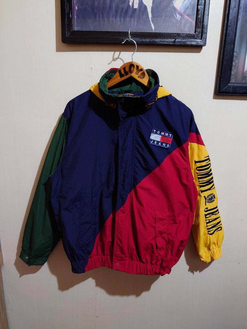 Tommy jeans windbreaker jacket (Category: Coats, Jackets and Outerwear) located in Taytay. Submitted by GRIND720_II (Listing ID 1468841908, Image 3). Description: Tommy jeans 90's capsule color block sailing jacket medium on tag LARGE FIT 23.5 x 27.5 Excellent 2999.