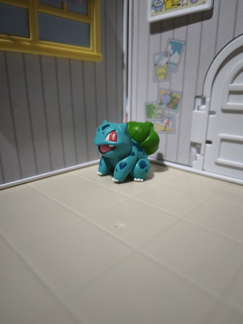 TOMY Pokemon Figure - Bulbasaur (Category: Action & Battle Toys) located in Taguig. Submitted by lilrootshop (Listing ID 1468793702, Image 2). Description: ***Crossposted*** Price: 280 AUTHENTIC Pass sa lowballers! First to pay basis. No COD. For item reservation, a down payment of 50% or 100 pesos (whichever is less) is required. Down payment is non-refundable. One month reservation only. Location: Taguig (near BGC) MOP: GCash / Maya / GoTyme.