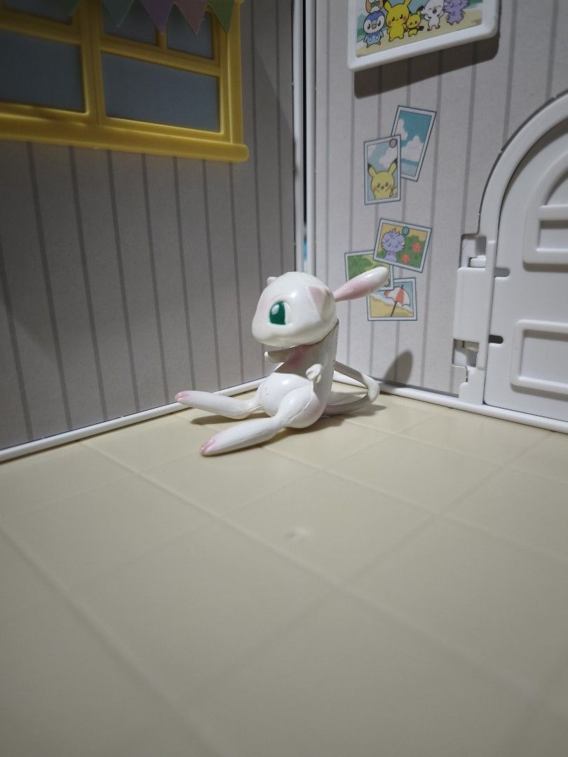 TOMY Pokemon Figure - Mew (1st release) (Category: Action & Battle Toys) located in Taguig. Submitted by lilrootshop (Listing ID 1468790634, Image 2). Description: ***Crossposted*** Price: 200 AUTHENTIC Pass sa lowballers! First to pay basis. No COD. For item reservation, a down payment of 50% or 100 pesos (whichever is less) is required. Down payment is non-refundable. One month reservation only. Location: Taguig (near BGC) MOP: GCash / Maya / G