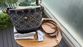 （分類：）位於 。 由 fg_goods 提交（商品編號 1468805941，圖片 1）。簡介： 。