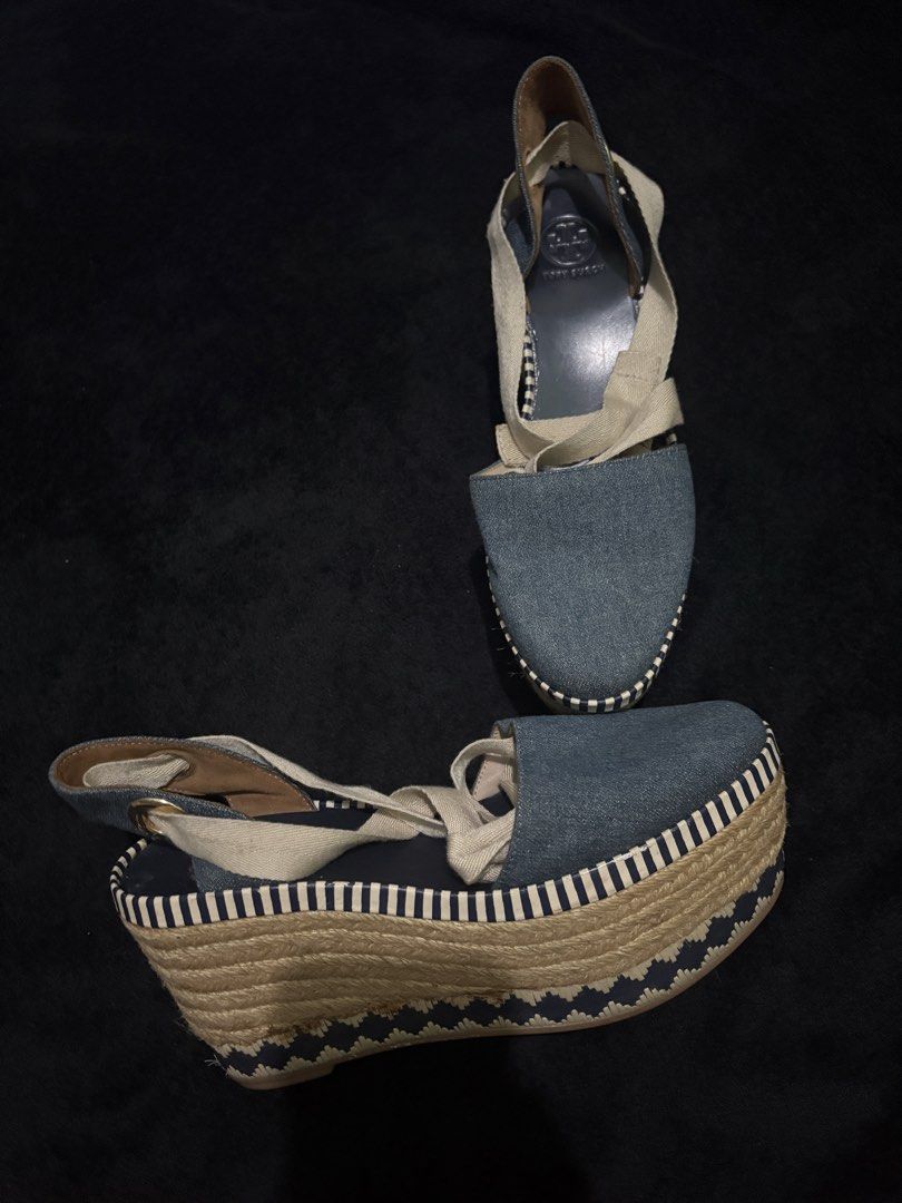 Tory Burch Denim Espadrille Wedge Sandals (Category: Wedges) located in Quezon City. Submitted by sempai_shoemaker (Listing ID 1468828916, Image 2). Description: FOR SALE LEGIT TORY BURCH DANDY DENIM ESPADRILLE WEDGE SIZE 6.5 womens Mint condition Orig price 350 USD SELLING IT FOR ONLY 8000php Pm for more info Meet up Tomas morato quezon city - Brand: Tory Burch - Style: Denim wedge sandals with closed-toe design - Details: Cream ribbon wrap-arou