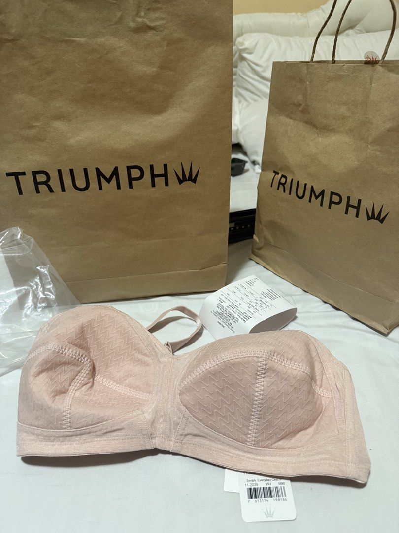 Triumph Simply Everyday Chic P Bra B90 (Category: Undergarments & Loungewear) located in Cebu City. Submitted by jocapin32 (Listing ID 1468733182, Image 1). Description: - Brand: Triumph (Simply Everyday Chic P) - Size: B90/CupB40 - Color: Pink - Condition: Brand new, never worn with original store tag attached - Features: Zigzag pattern texture, underwire support, and adjustable straps - Inclusions: Original store tag -d kasya kay mama.