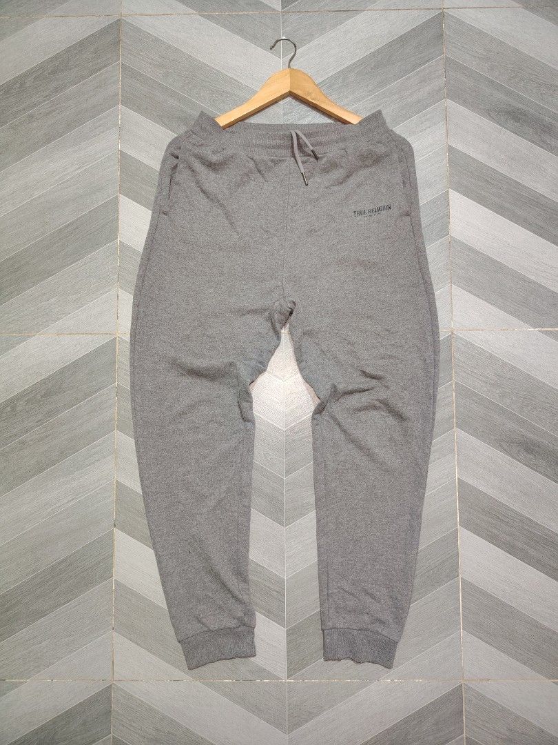 TRUE RELIGION JOGGER (Category: Joggers) located in Polomolok. Submitted by urfindsph (Listing ID 1468754676, Image 1). Description: True Religion Jogger Size M on Tag❗ Actual 30-34 Length 39 No issue Pm sir.