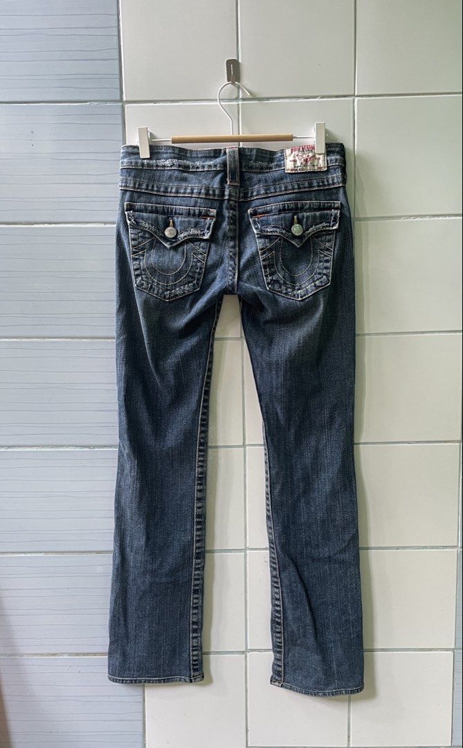True Religion Straight Cut Jeans (Category: Jeans) located in Liloy. Submitted by juan2thrift (Listing ID 1468747576, Image 2). Description: Trur Religion Straight Cut Jeans Size 30 Waistline Length 40 Very Good Condition Leg Hole 8” .