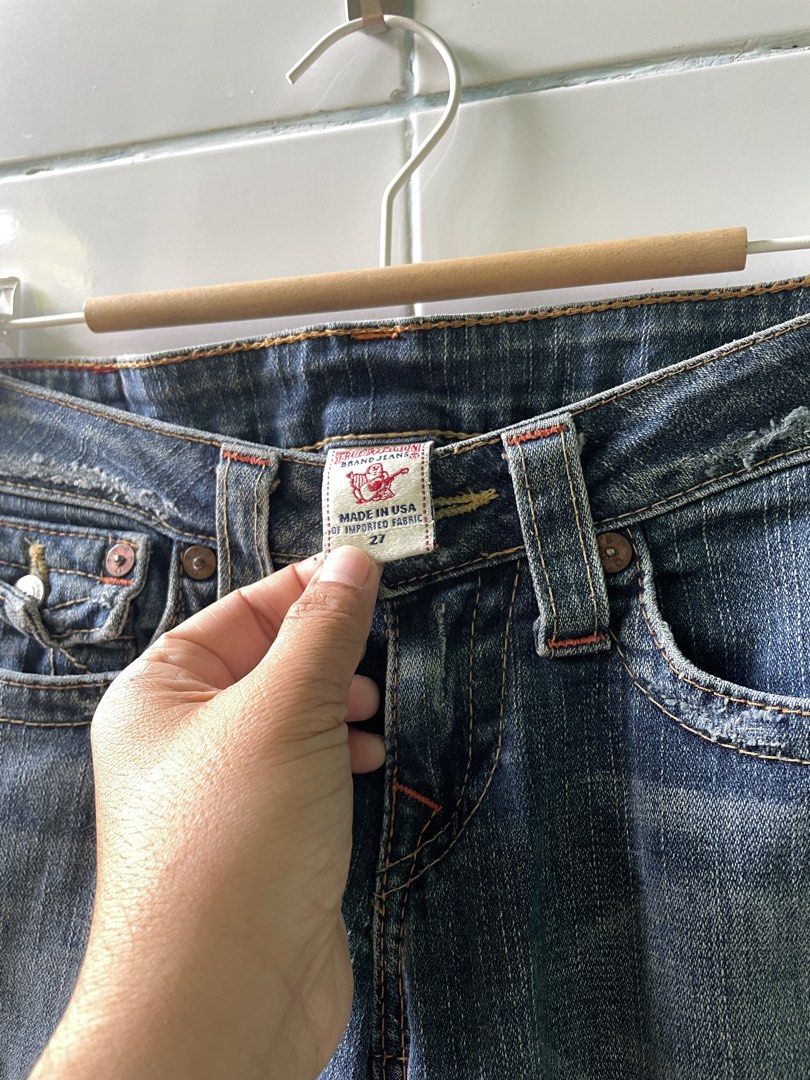 True Religion Straight Cut Jeans (Category: Jeans) located in Liloy. Submitted by juan2thrift (Listing ID 1468747576, Image 3). Description: Trur Religion Straight Cut Jeans Size 30 Waistline Length 40 Very Good Condition Leg Hole 8” .
