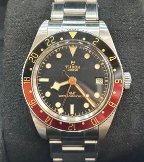（分類：）位於 。 由 wongyanwatch 提交（商品編號 1468755218，圖片 1）。簡介： 。