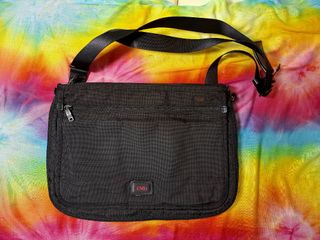 (Kategori: ) berada di . Dikirim oleh preloved.taufik9905 (ID iklan 1468875747, Gambar 1). Deskripsi: .