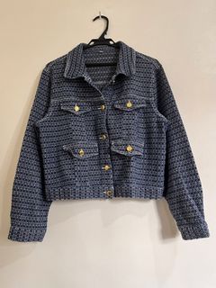 (Category: ) located in . Submitted by thrift.withlux (Listing ID 1468744400, Image 1). Description: .