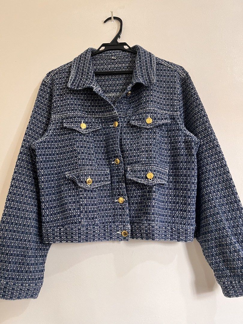 Tweed blue jacket (Category: Coats, Jackets and Outerwear) located in Caloocan City. Submitted by thrift.withlux (Listing ID 1468744400, Image 2). Description: MED TO L .