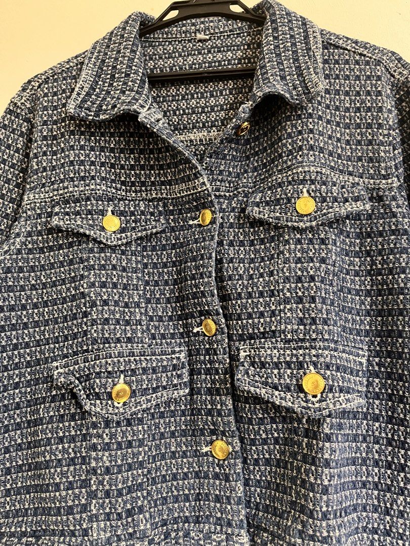Tweed blue jacket (Category: Coats, Jackets and Outerwear) located in Caloocan City. Submitted by thrift.withlux (Listing ID 1468744400, Image 3). Description: MED TO L .