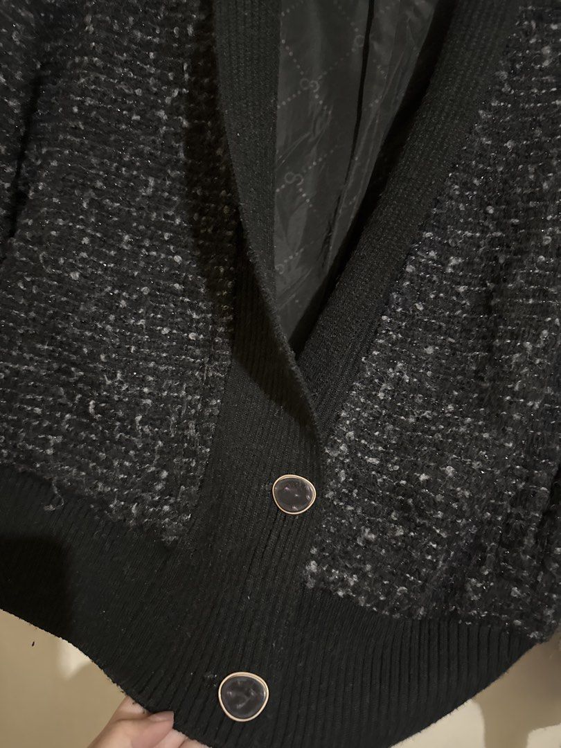 Tweed Jacket (Category: Coats, Jackets and Outerwear) located in Quezon City. Submitted by brandsetcph (Listing ID 1468788956, Image 2). Description: Tweed jacket perfect for winter Used once in Japan Glittery effect Brand: Lagogo Size: medium on tag (21.5x22.5in).