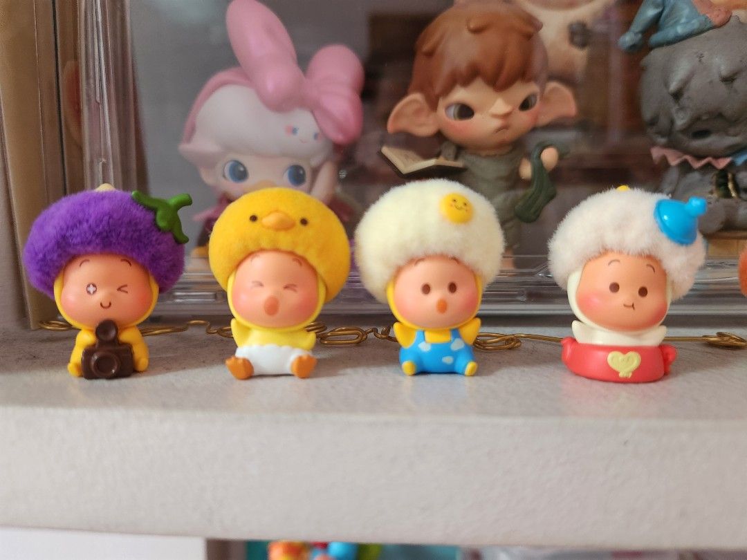 Twinkle Twinkle Live the Ordinary Popbean (Category: Designer & Blind Box Toys) located in Caloocan City. Submitted by declutterbyjow (Listing ID 1468873423, Image 3). Description: Brand new with Box 😊 P190 each.