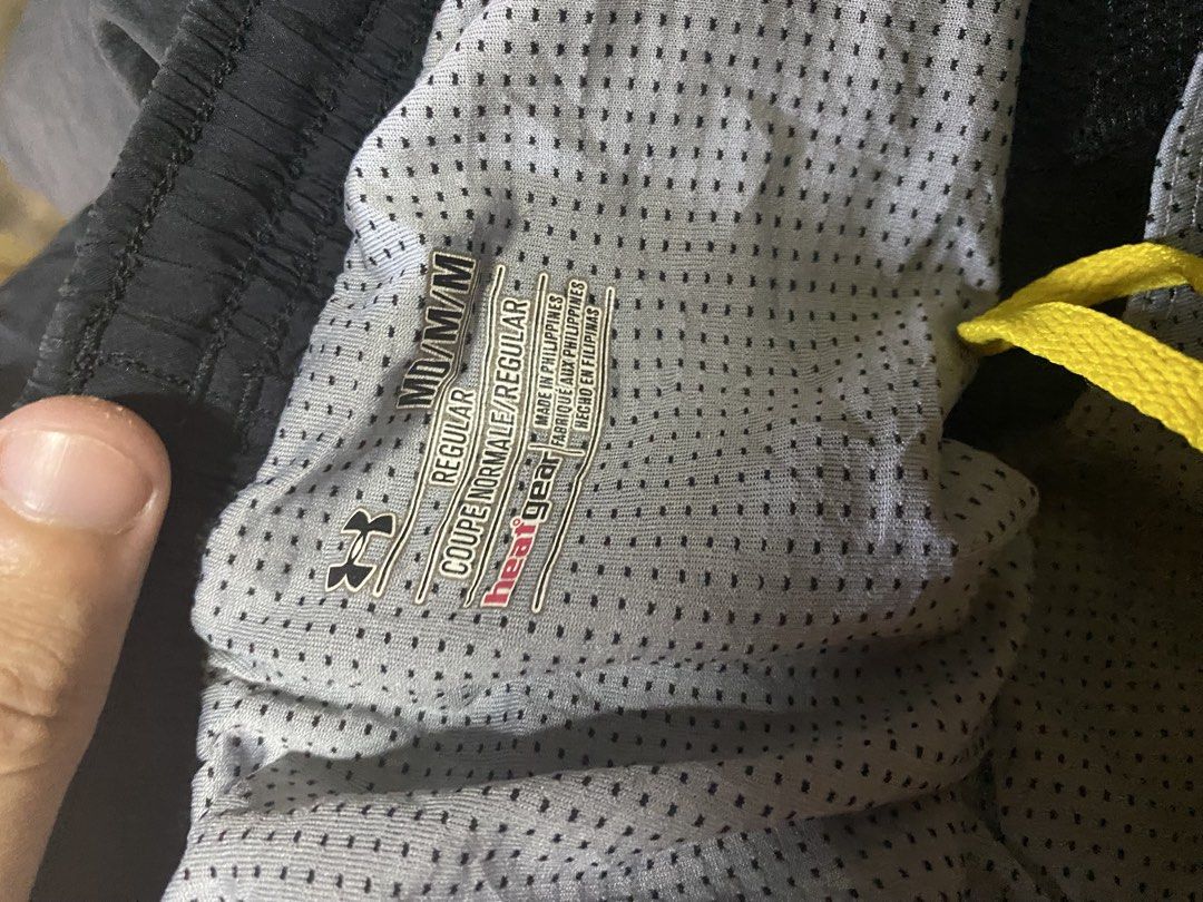Under Armour Dri-Fit Short (Category: Activewear) located in Manila. Submitted by kgthrifty. (Listing ID 1468895739, Image 3). Description: UNDER ARMOUR DRI-FIT SHORT DIMES: 28-36x17x13 COLOR RATE: 10 NO ISSUE EXCELLENT CONDITION 🏷 300.