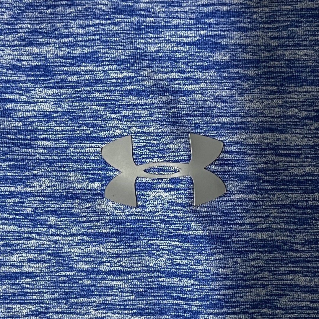 Under Armour Polo Shirt (Category: Tshirts & Polo Shirts ) located in Rizal. Submitted by lovedbylance (Listing ID 1468907388, Image 3). Description: Dimensions are 19x27 inches. Only used several times for golfing! Selling because I have too many polo shirts and this color really isn’t flattering on me :/ please see the photos for the condition of the polo .