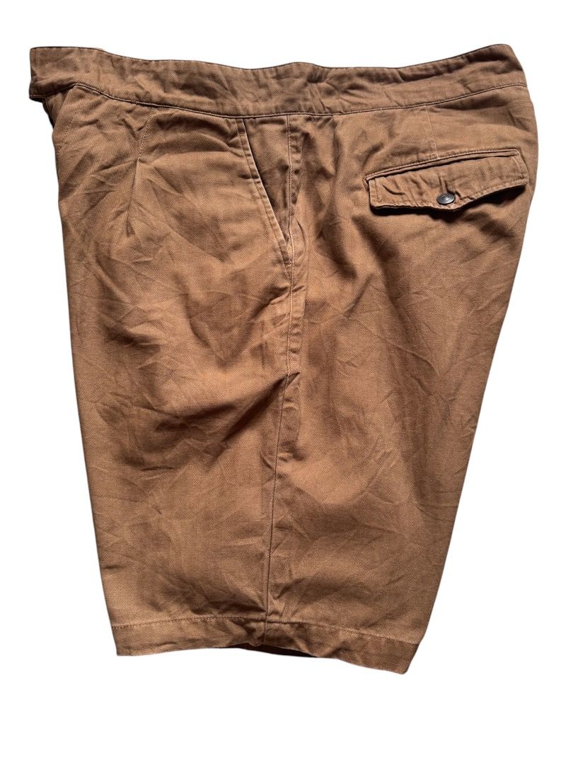 Uniform Bridge Co Shorts (Category: Shorts) located in Kabankalan. Submitted by secondhandgems2 (Listing ID 1468713139, Image 2). Description: Size 34-36W x 20L Like New.