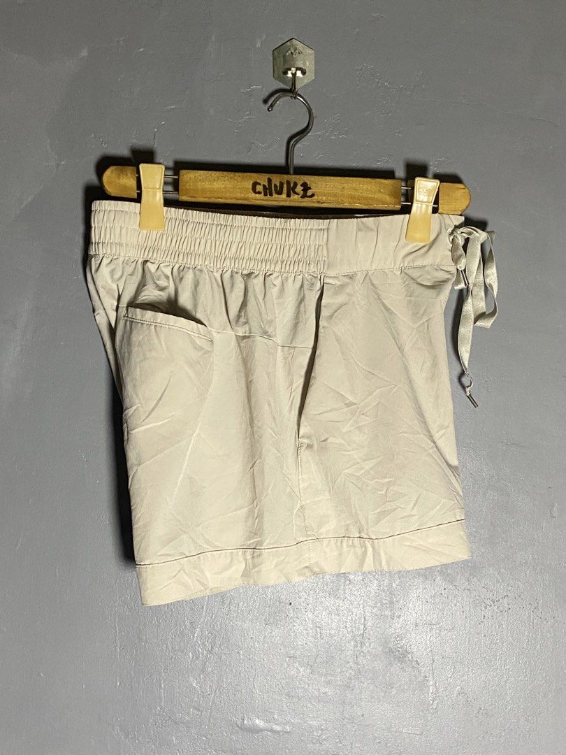 Unipro Athletic Short (Category: Activewear) located in Cabuyao City. Submitted by saucycloset (Listing ID 1468763127, Image 3). Description: Unipro Athletic Short Size : Large Dimes : 30-34W 14L Condition : Excellent Issue : none Price: 380 📍READY TO WEAR 📍Cabuyao Laguna .