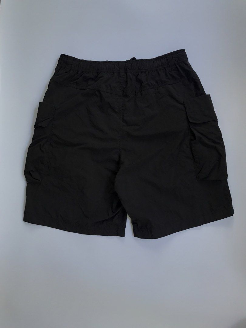 UNIQLO CARGO PARACHUTE SHORT (Category: Shorts) located in Aurora. Submitted by thrillthriftfinds123 (Listing ID 1468830117, Image 2). Description: UNIQLO CARGO PARACHUTE SHORT🔥 SIZE LARGE NO ISSUE GOOD CONDITION SOLID PANG PORMA 9.5 COLOR RATE .