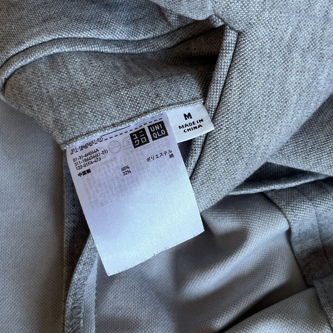 UNIQLO Comfort Jacket, Gray (Category: Coats, Jackets and Outerwear) located in Samal. Submitted by thatsodd (Listing ID 1468763064, Image 3). Description: .