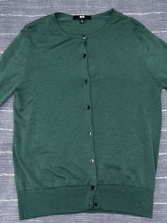 (Category: ) located in . Submitted by nckp.closet (Listing ID 1468896433, Image 1). Description: .