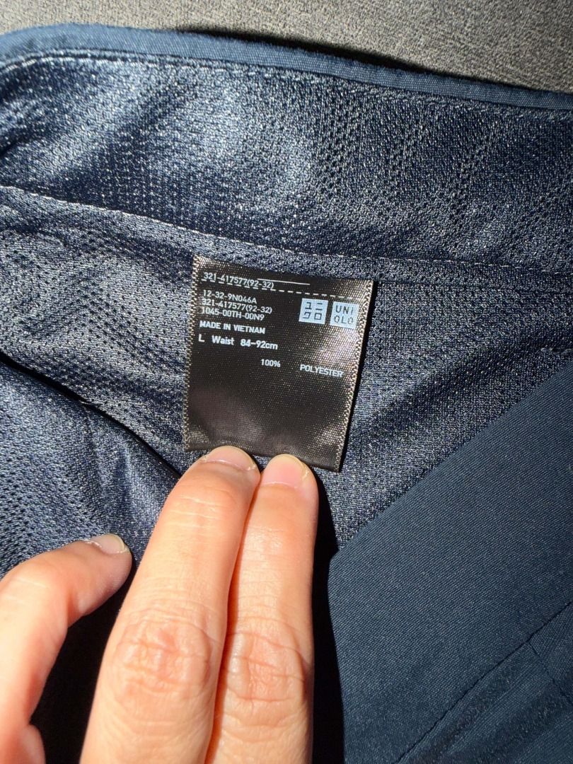 Uniqlo Easy Walking Shorts (Category: Shorts) located in Marikina City. Submitted by thevelvetcat (Listing ID 1468879808, Image 2). Description: Uniqlo Easy Walking Shorts Style: Lightweight, clean, and minimalist fit Color: Navy Blue Size: Large .
