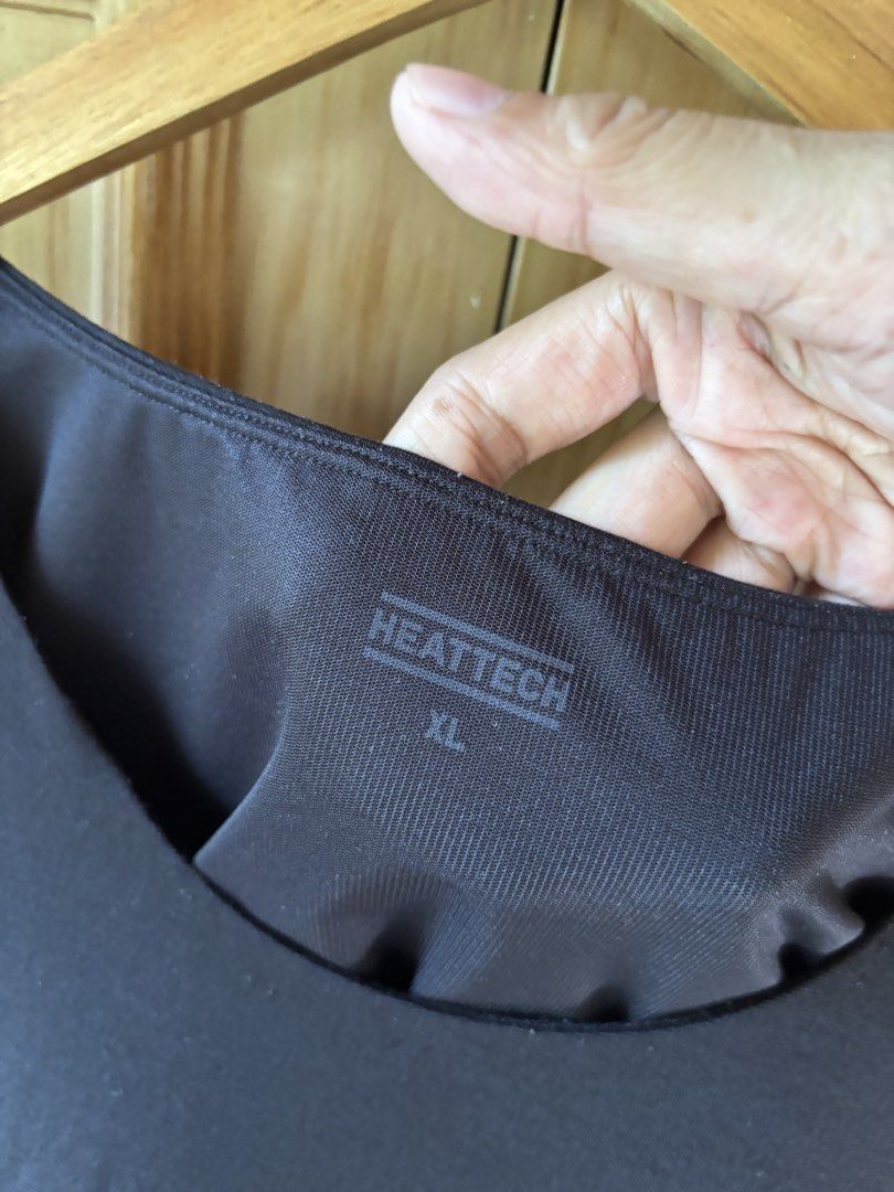 Uniqlo Heattech Bra Top (Category: Others Tops) located in Silang. Submitted by princess_ameerah (Listing ID 1468763818, Image 3). Description: Uniqlo Heattech Bra Top - XL on tag -Condition 9/10 -Color may vary due to lighting Location:Cavite Shipping via J&T Mode of payment: Gcash,BPI & Maribank 230.