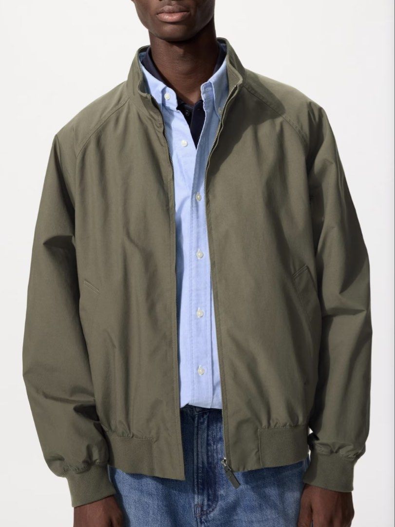 Uniqlo Olive Green Bomber Jacket (Category: Coats, Jackets and Outerwear) located in Cebu City. Submitted by shop.bydee (Listing ID 1468827769, Image 1). Description: Uniqlo Blue Windproof Jacket with foldable hoodie • Size L • Bought for 2,990, Selling for only ₱1,800 • Used about 3x only No meet-ups, only delivery. SF will be shouldered by the buyer. 📍Cebu.